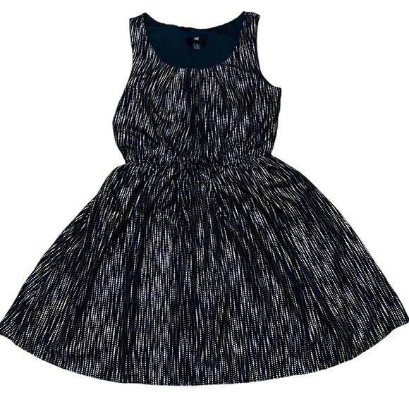 Iz Byer Dresses & Skirts - Iz Byer - Women's Black & Metallic Silver/Gold Details Sleeveless Dress - Size S
